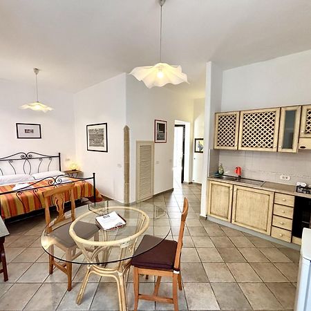 Kallistos Suites & Apartments Галлиполи Экстерьер фото