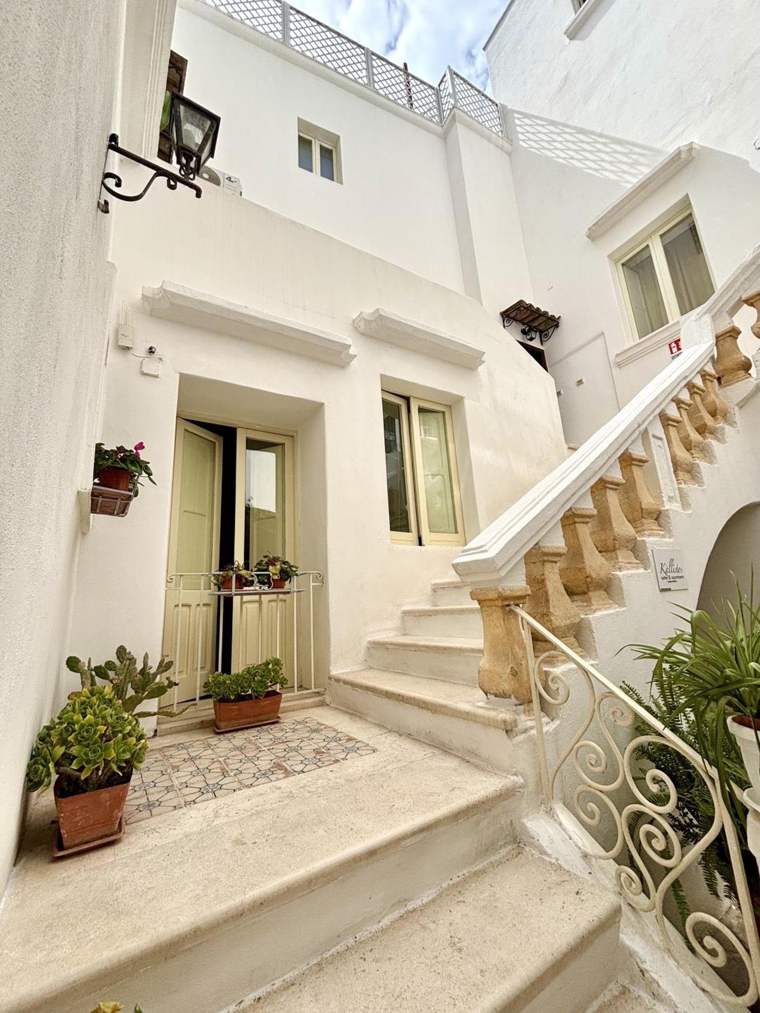 Kallistos Suites & Apartments Галлиполи Экстерьер фото