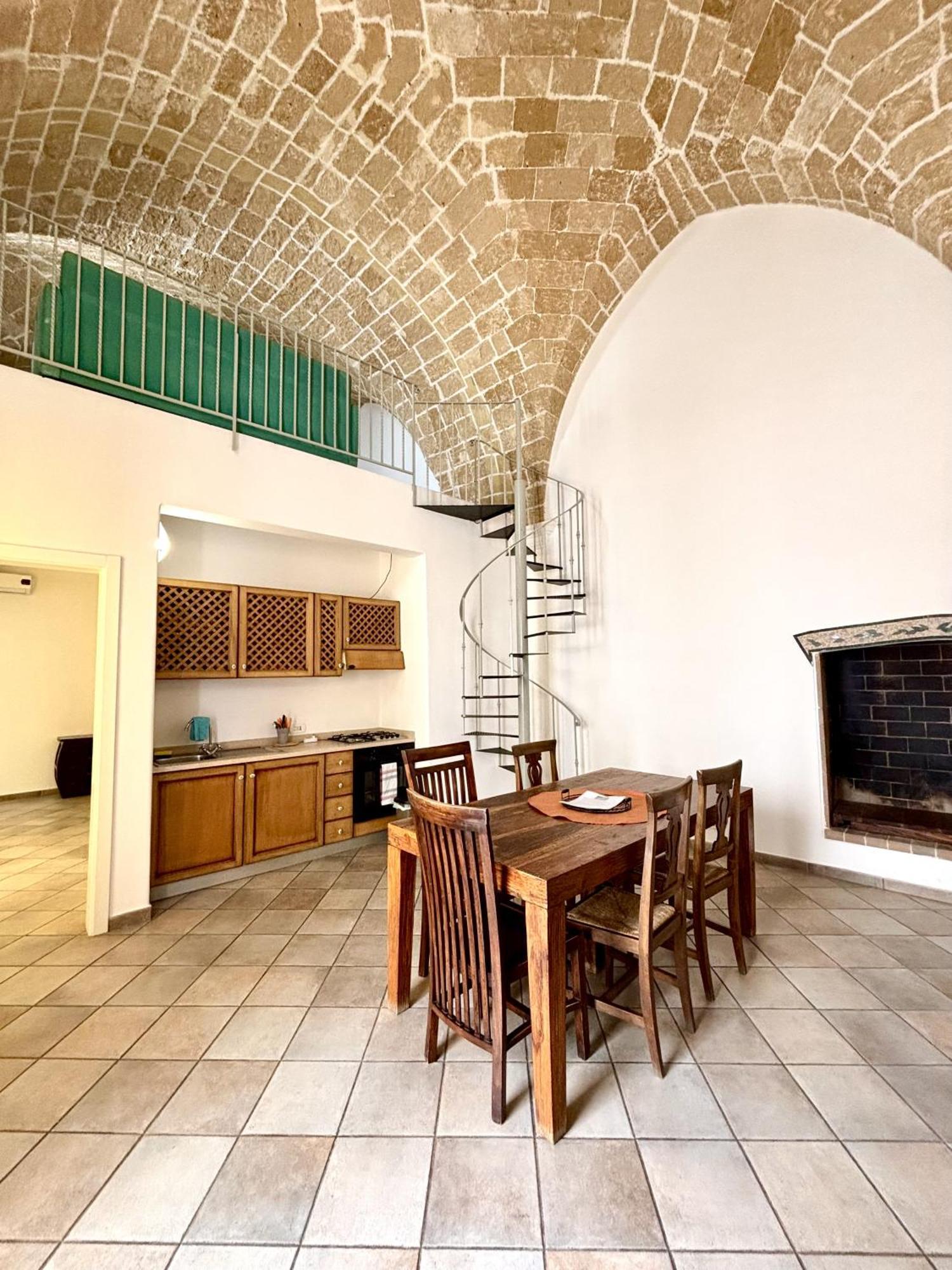 Kallistos Suites & Apartments Галлиполи Экстерьер фото