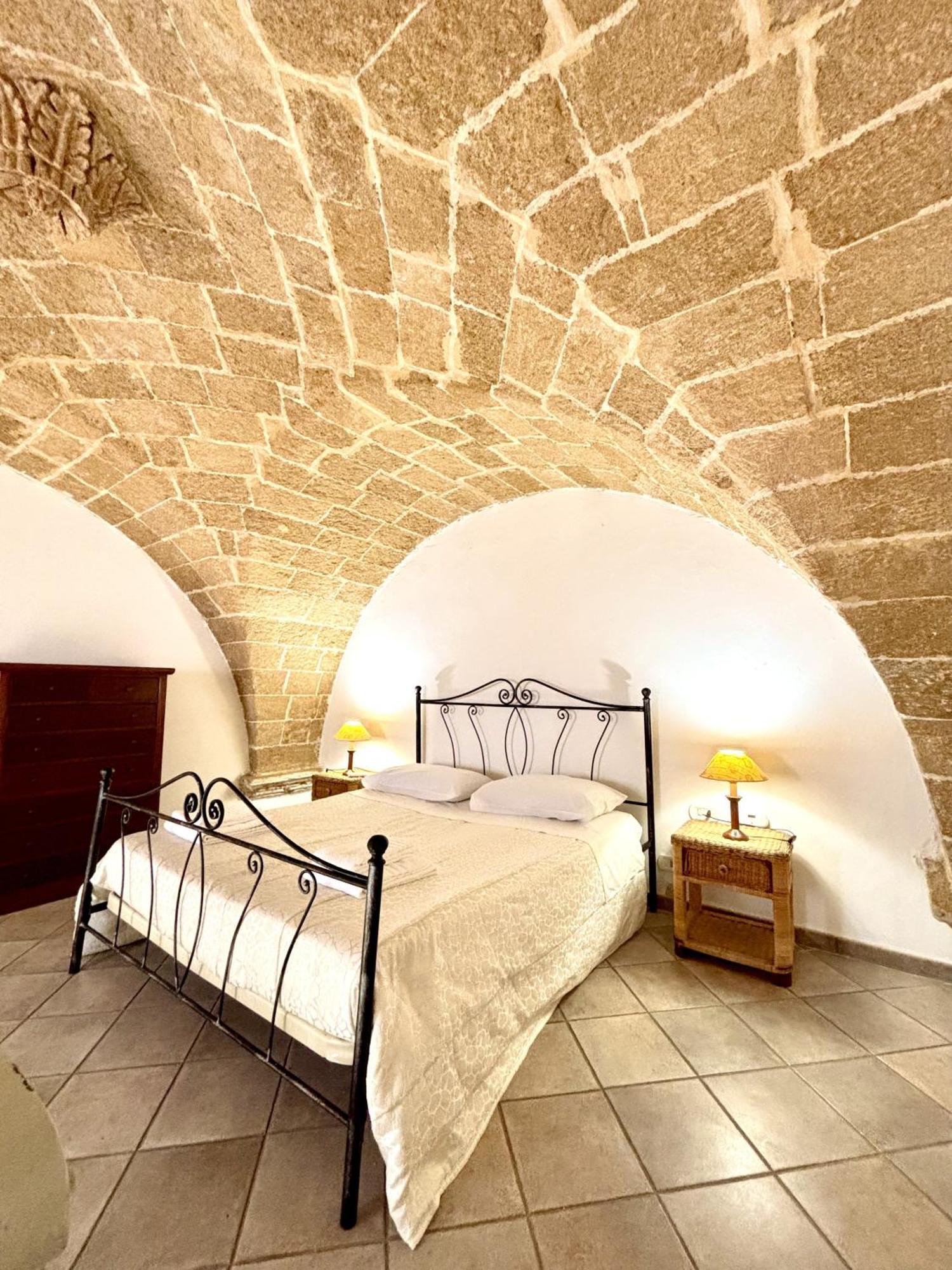 Kallistos Suites & Apartments Галлиполи Экстерьер фото